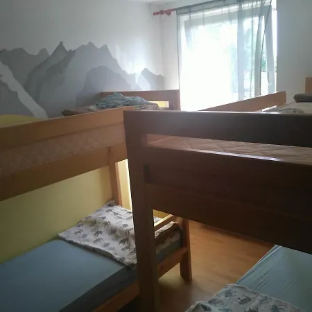 Planinski Dom Uste - Zerenk * Moravče