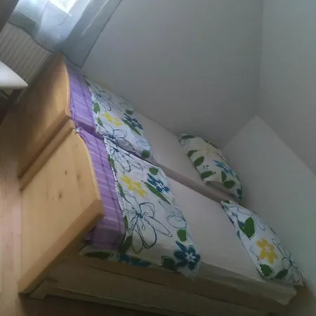 Planinski Dom Uste - Zerenk Moravče
