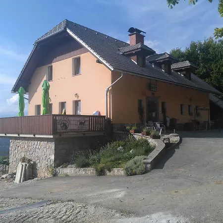 Planinski Dom Uste - Zerenk *